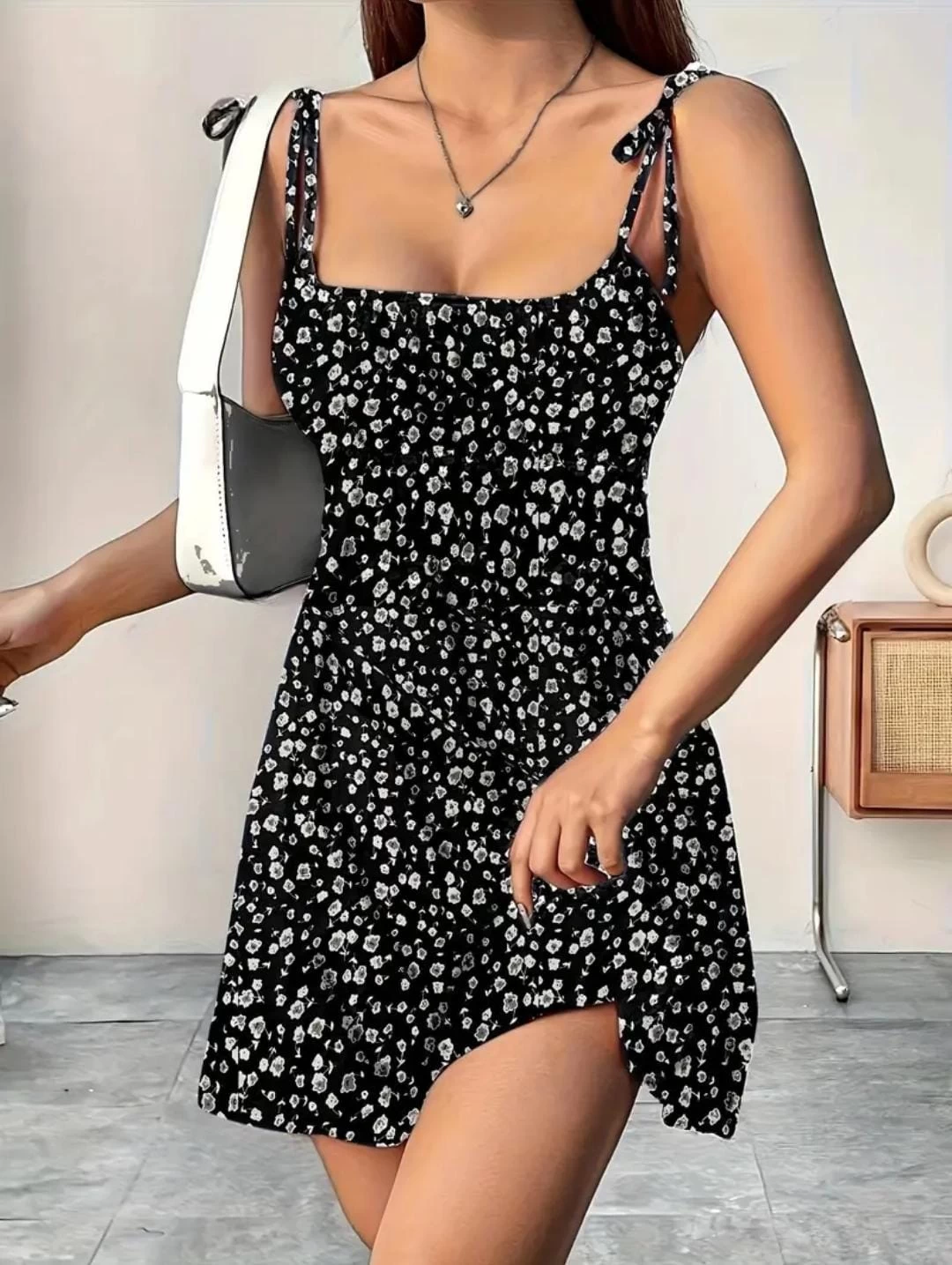 vestido-con-estampado-floral