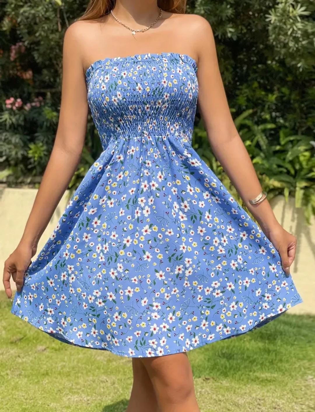 vestido-de-tubo-con-estampado-floral