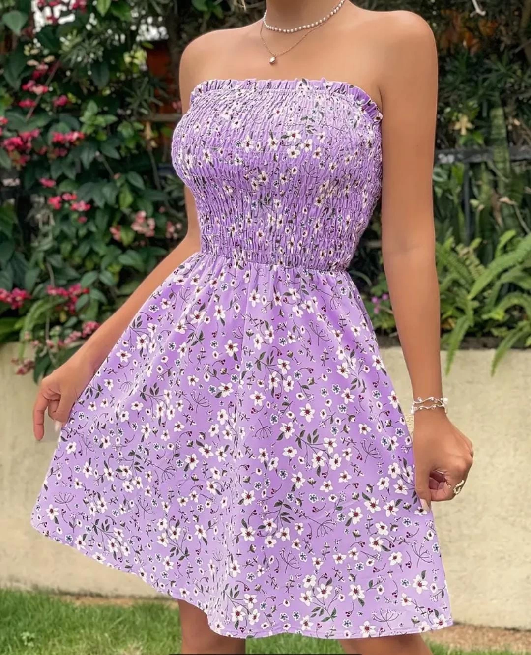 vestido-de-tubo-con-estampado-floral